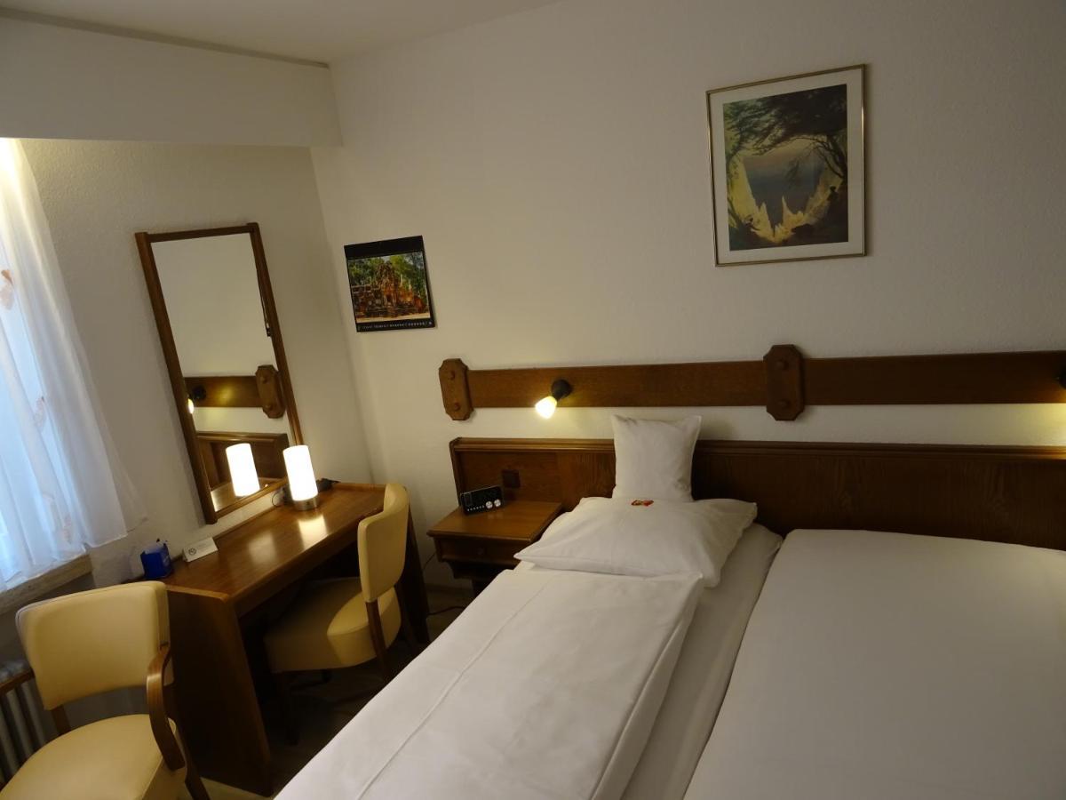 Kleinblittersdorf Aparthotel Zum Dom מראה חיצוני תמונה