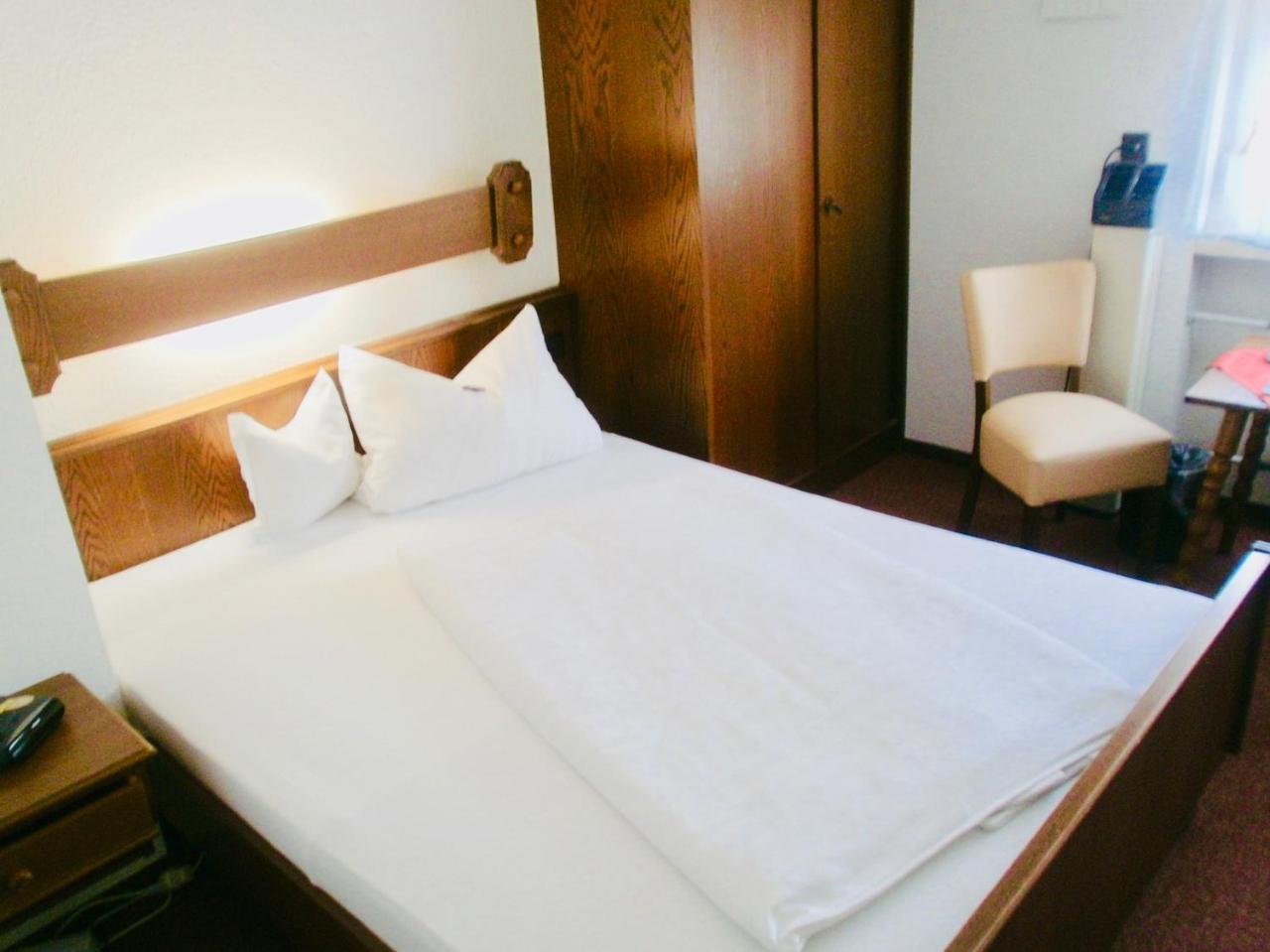 Kleinblittersdorf Aparthotel Zum Dom מראה חיצוני תמונה